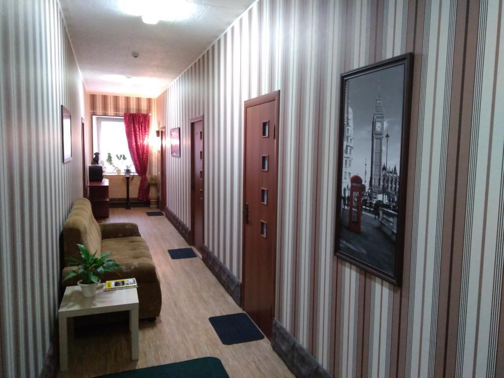 Hostel 3 Stars Na Oktyabryskoy Вітебськ Екстер'єр фото
