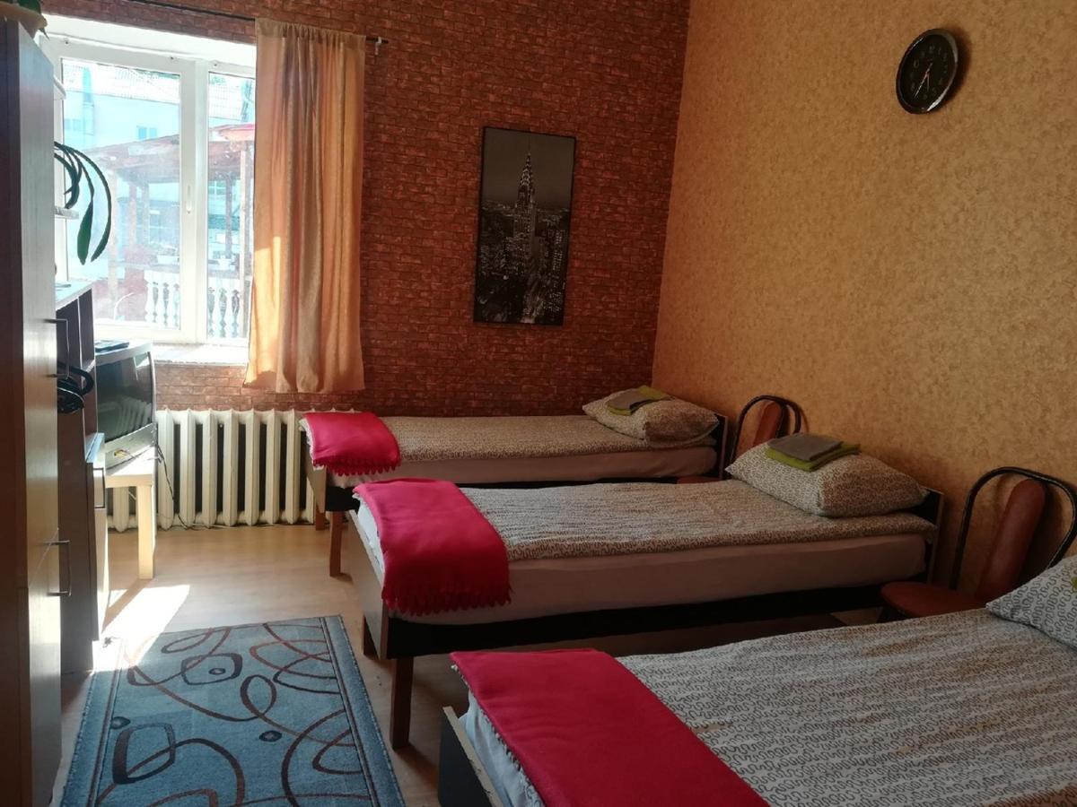 Hostel 3 Stars Na Oktyabryskoy Вітебськ Екстер'єр фото